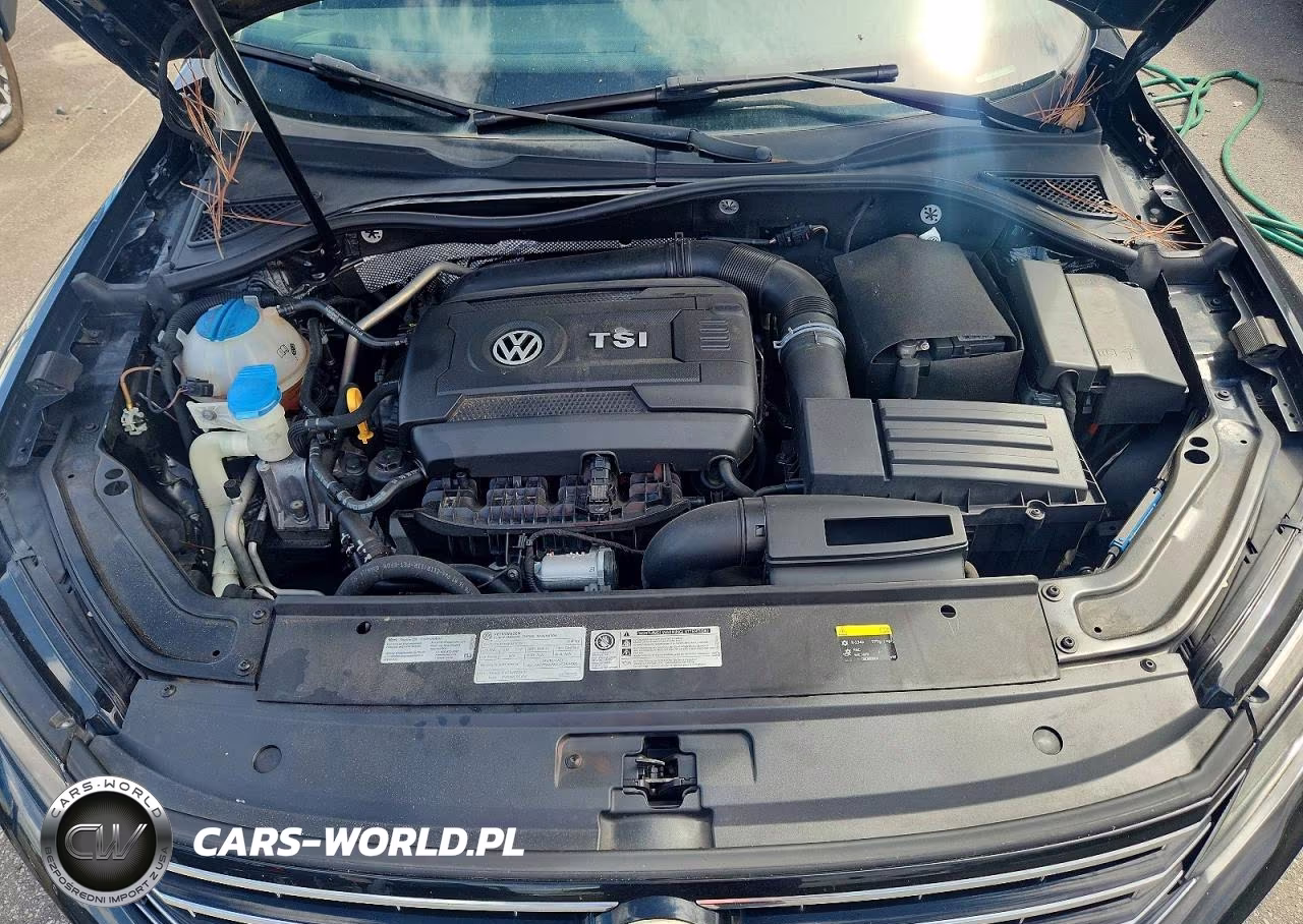 2016 Volkswagen Passat Se VIN:1VWBS7A30GC047104 - 11