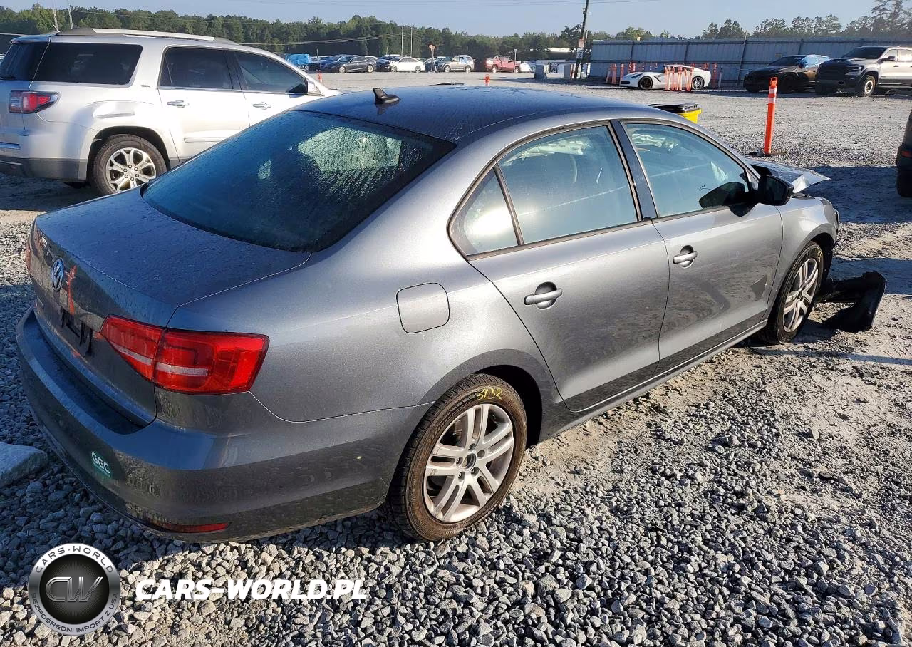 2015 Volkswagen Jetta Base VIN:3VW2K7AJ5FM246712 - 3
