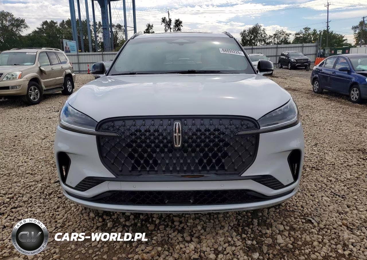 2025 Lincoln Aviator Reserve VIN:5LM5J7XCXSGL17069 - 5