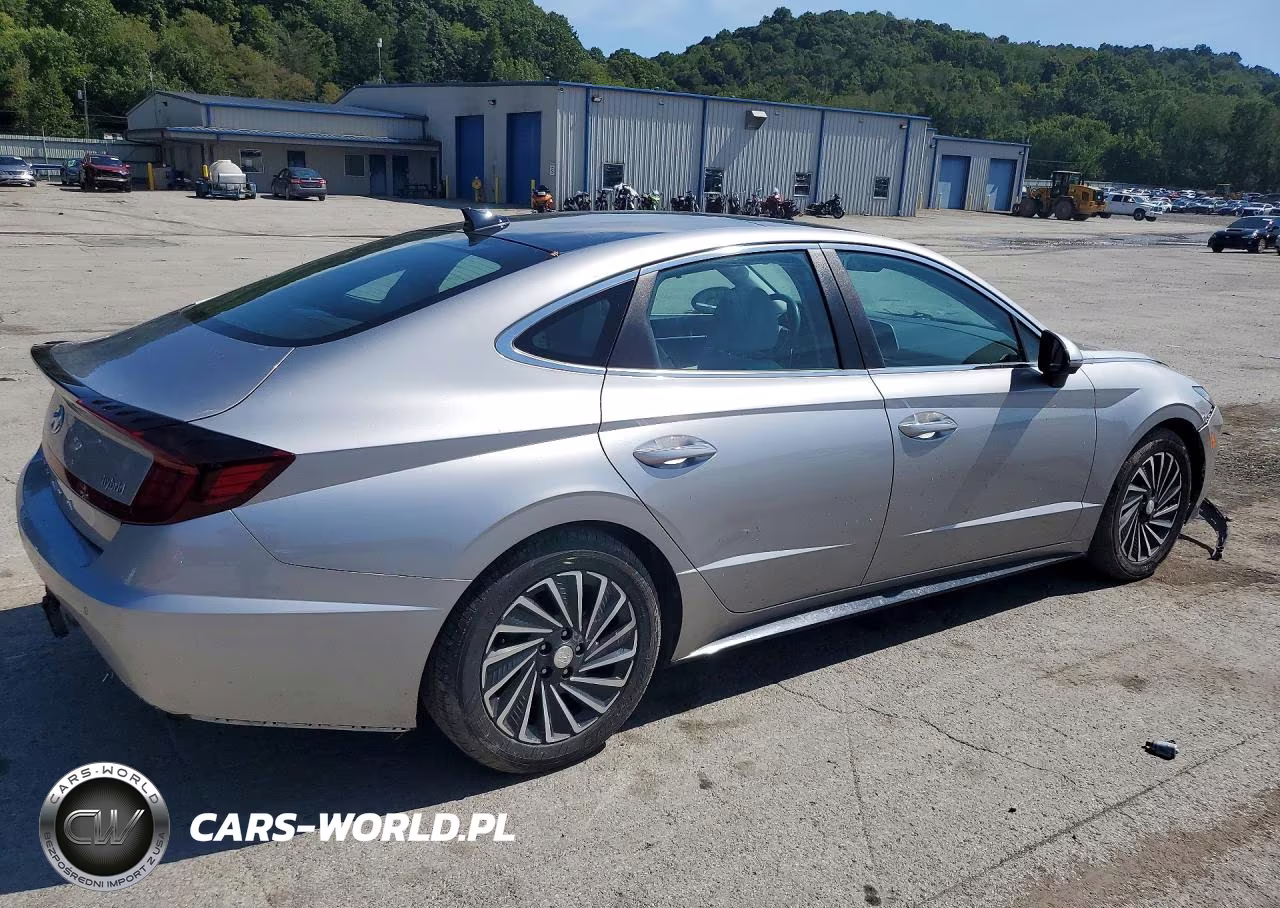 2020 Hyundai Sonata Hybrid Limited VIN:KMHL54JJ2LA011010 - 3