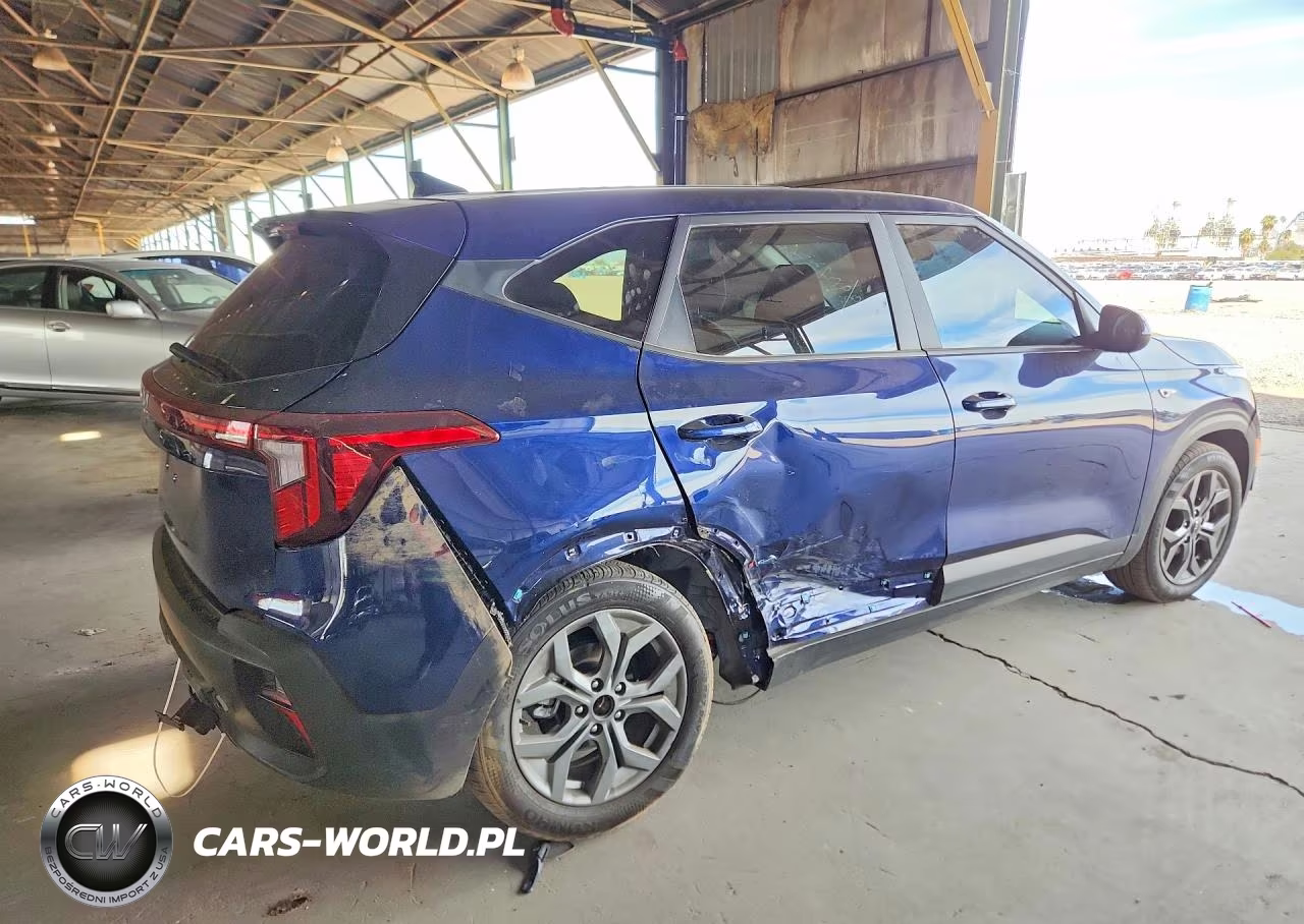 2026 Kia Seltos Lx VIN:KNDEP2AA7T7841703 - 3