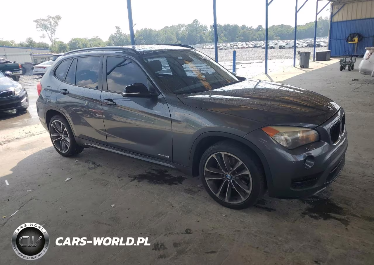 2015 BMW X1 xDrive28I VIN:WBAVL1C52FVY29932 - 4
