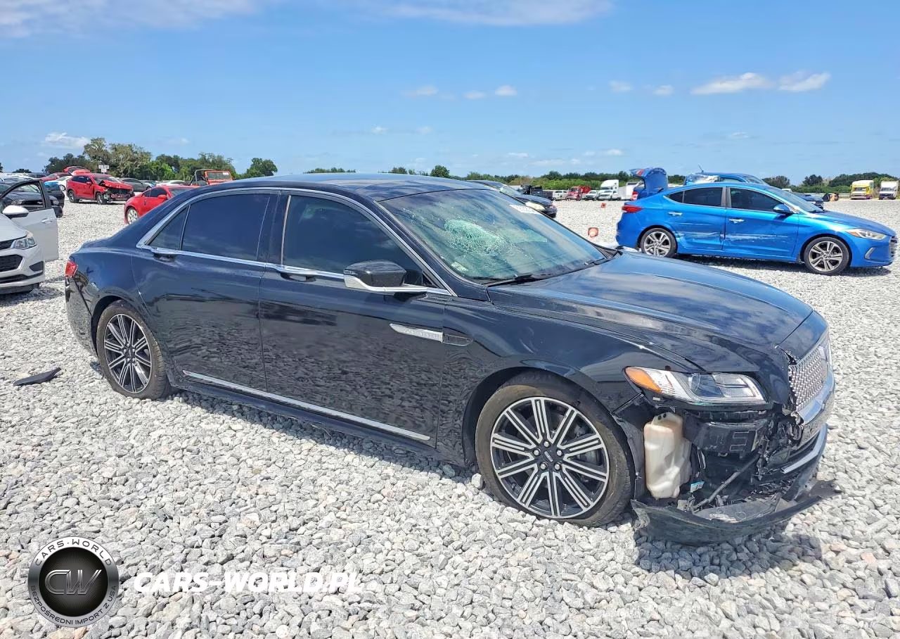 2017 Lincoln Continental Reserve VIN:1LN6L9RP3H5609731 - 4