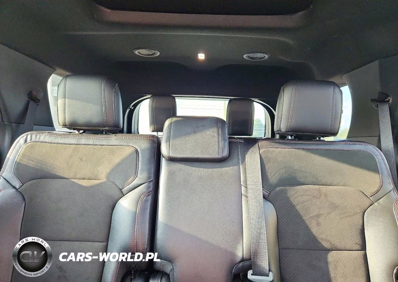 2018 Ford Explorer Xlt VIN:1FM5K8D88JGB75941 - 10