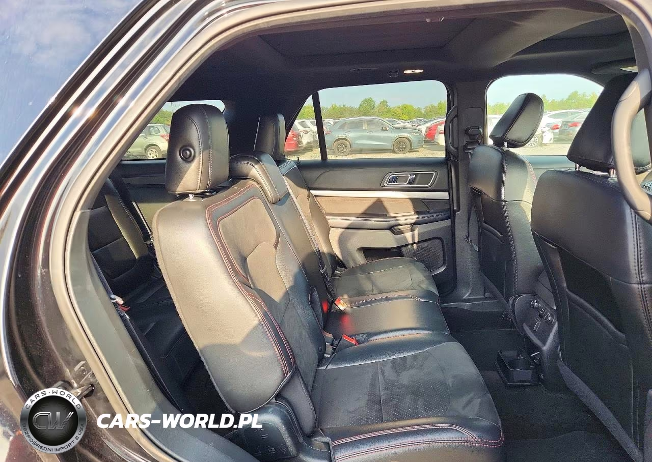 2018 Ford Explorer Xlt VIN:1FM5K8D88JGB75941 - 11