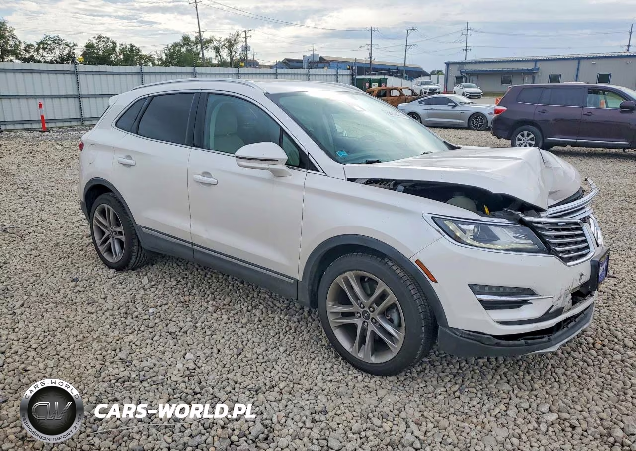 2017 Lincoln Mkc Reserve VIN:5LMCJ3D90HUL54084 - 4