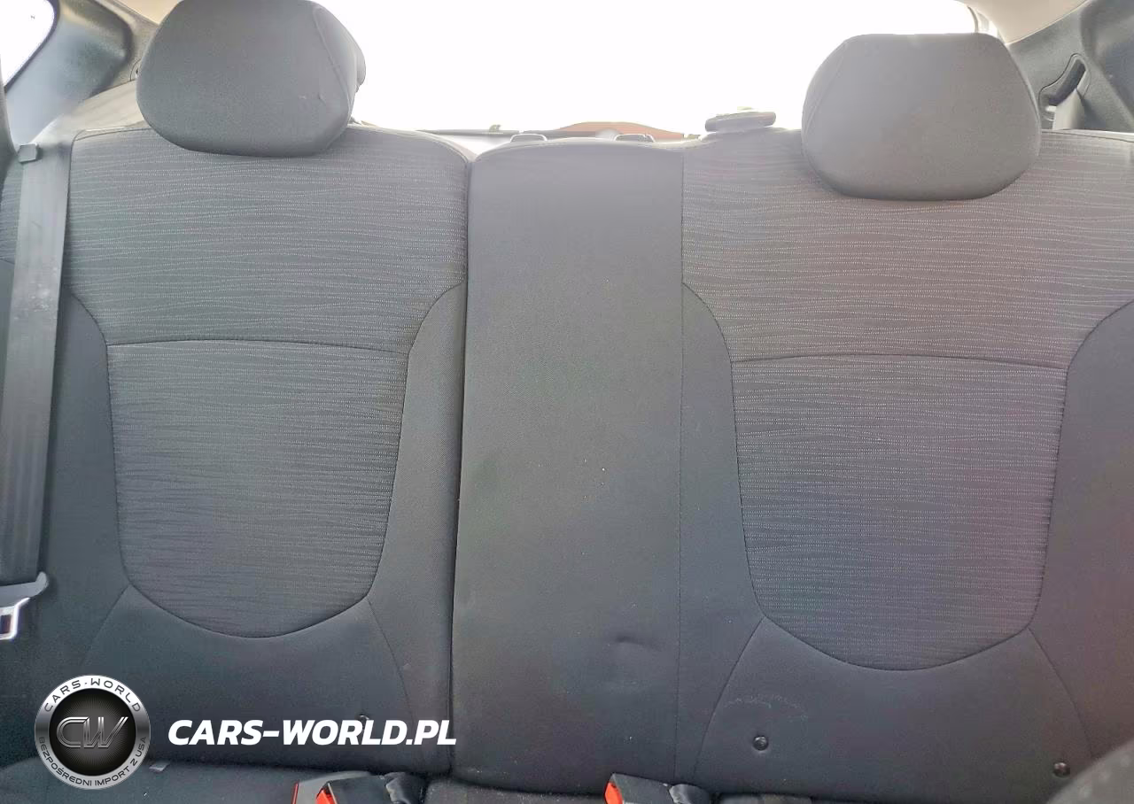 2015 Hyundai Accent Gs VIN:KMHCT5AE4FU231962 - 10