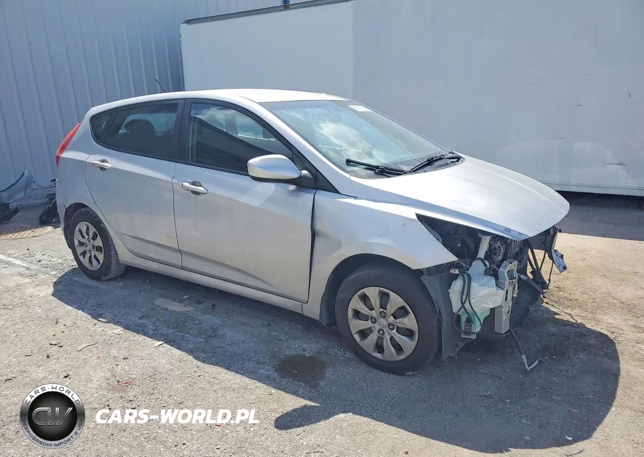 2015 Hyundai Accent Gs VIN:KMHCT5AE4FU231962 - 4
