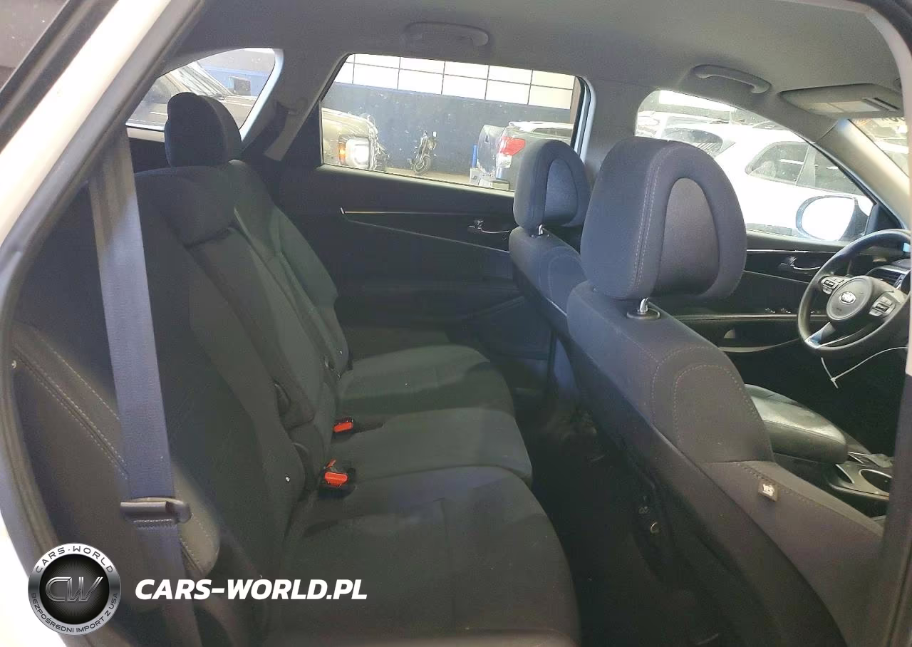 2016 Kia Sorento Lx V6 VIN:5XYPGDA59GG172382 - 11