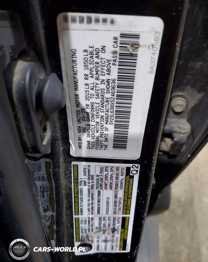 2005 Pontiac Vibe VIN:5Y2SL638X5Z469636 - 12