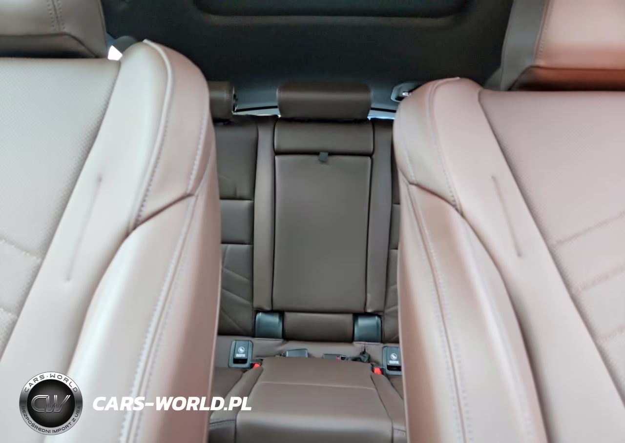 2025 BMW X1 xDrive28I VIN:WBX73EF08S5068534 - 10