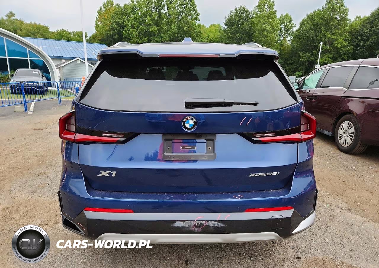 2025 BMW X1 xDrive28I VIN:WBX73EF08S5068534 - 6