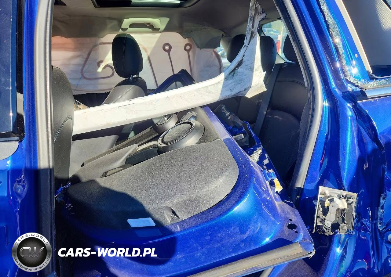 2021 Mini Cooper VIN:WMWXU7C0XM2P12952 - 10