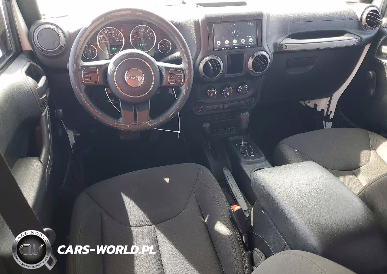 2016 Jeep Wrangler Unlimited Sport VIN:1C4BJWDG2GL324222 - 8