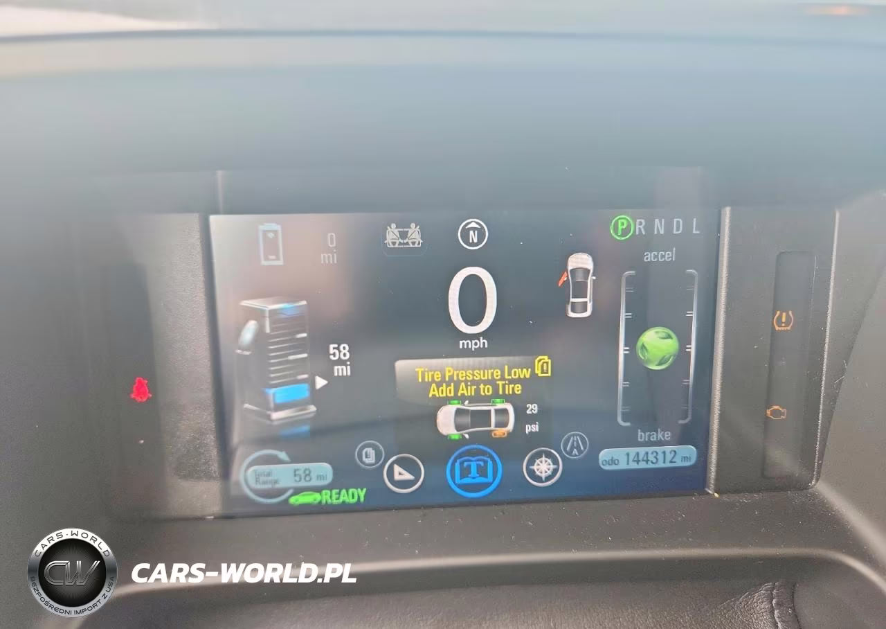 2012 Chevrolet Volt VIN:1G1RD6E43CU104675 - 9