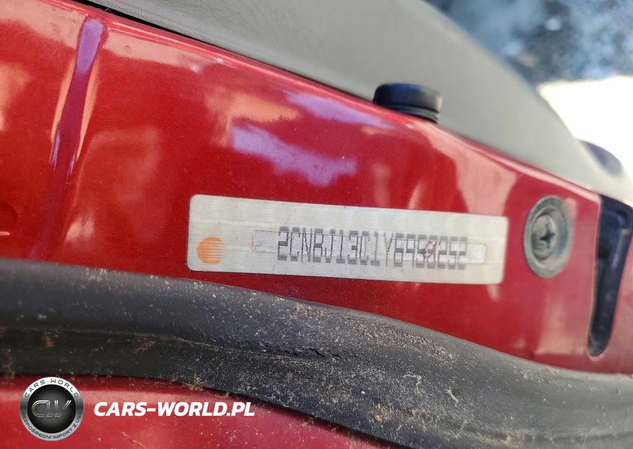 2000 Chevrolet Tracker VIN:2CNBJ13C1Y6953252 - 13