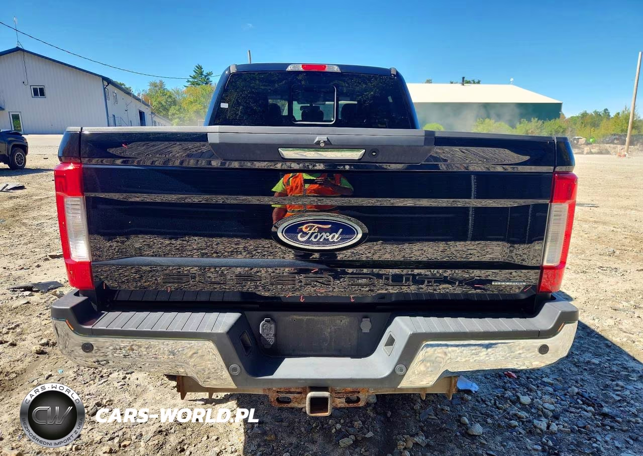 2017 Ford F250 Super Duty VIN:1FT7W2B61HED37575 - 6