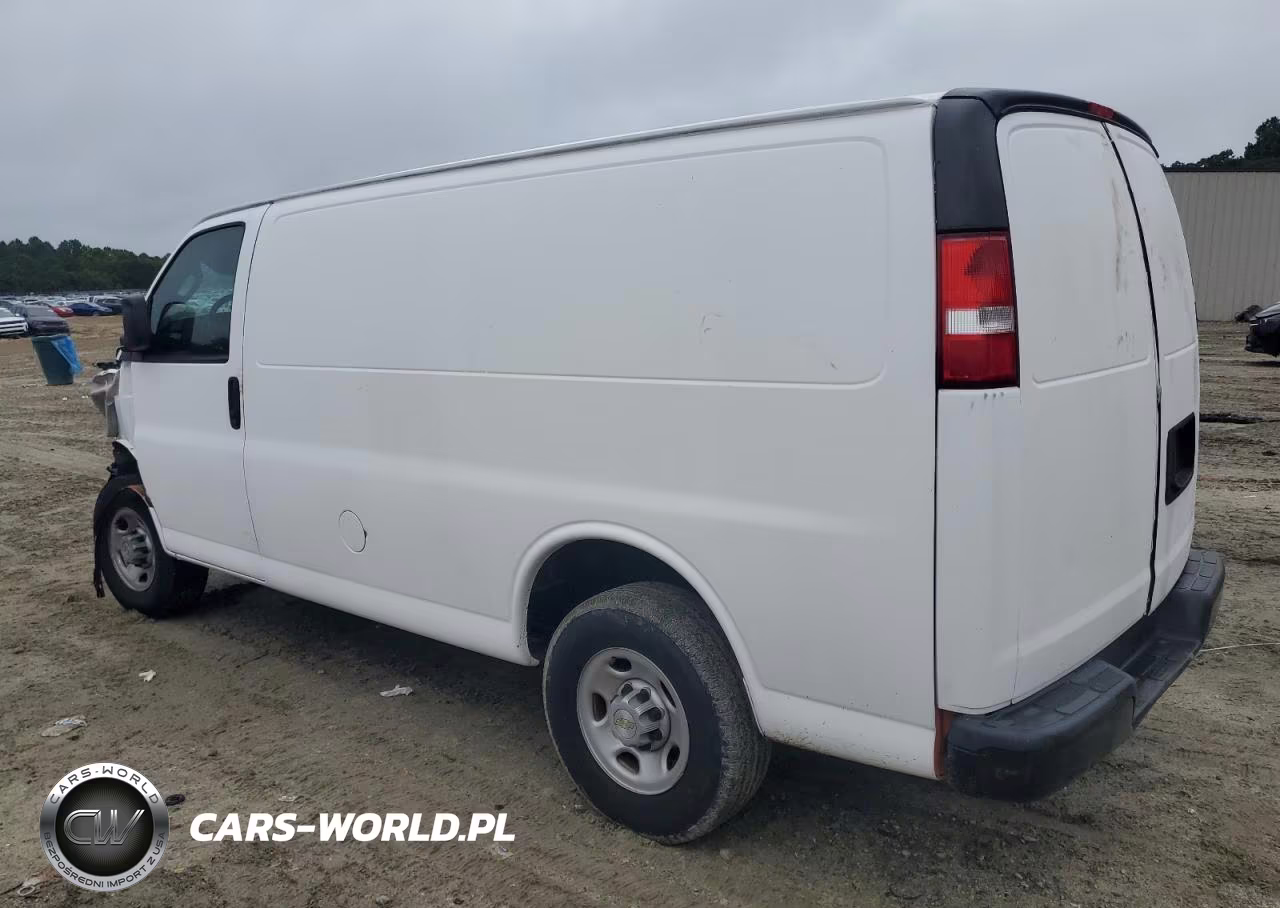 2022 Chevrolet Express G2500 VIN:1GCWGAFP7N1215764 - 2