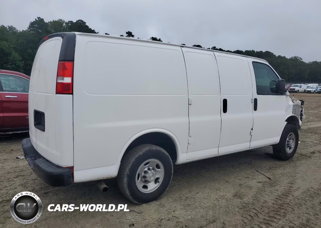 2022 Chevrolet Express G2500 VIN:1GCWGAFP7N1215764 - 3