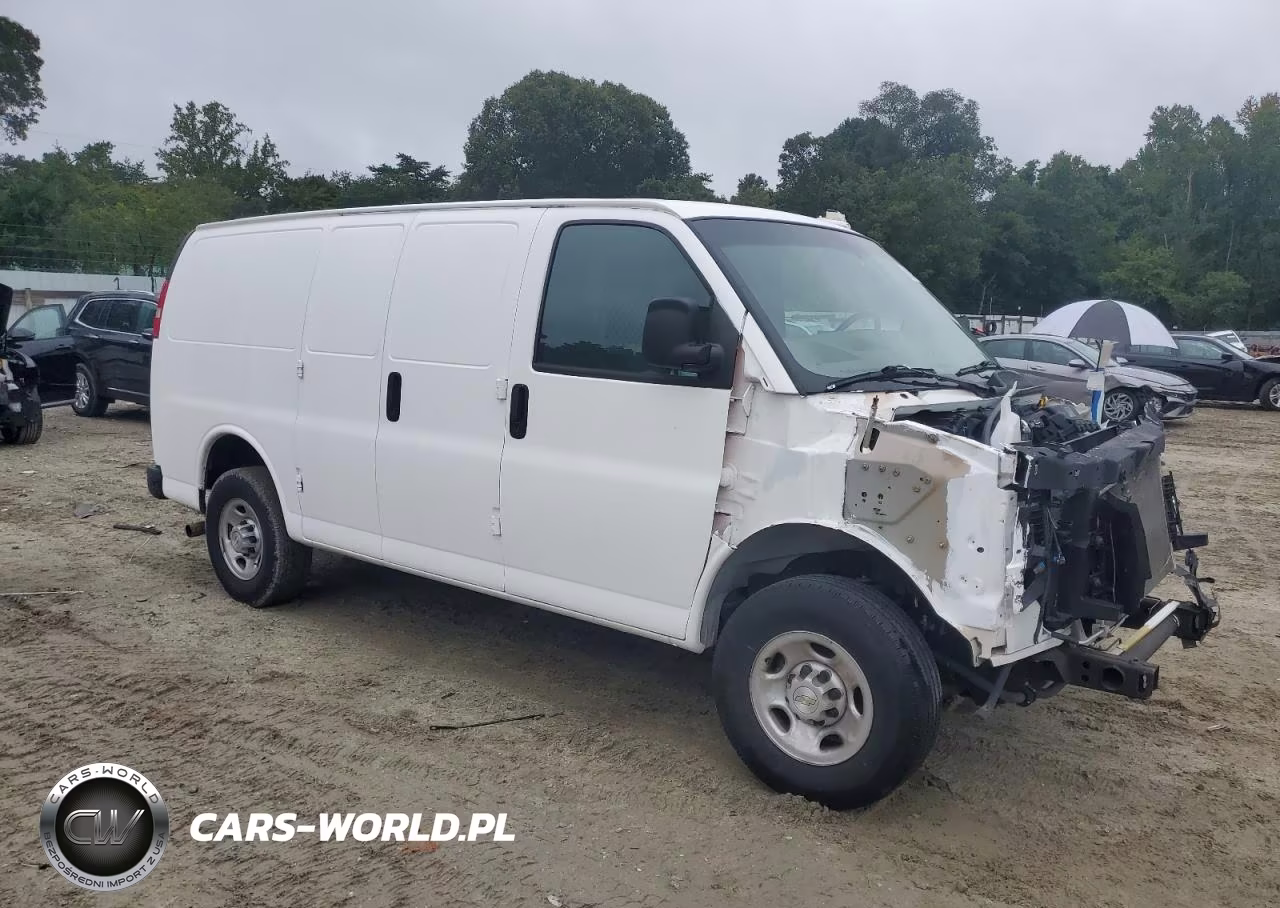 2022 Chevrolet Express G2500 VIN:1GCWGAFP7N1215764 - 4