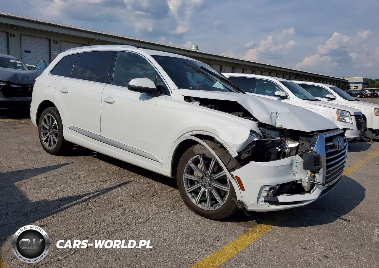 2019 Audi Q7 Premium Plus VIN:WA1LHAF72KD021082 - 4