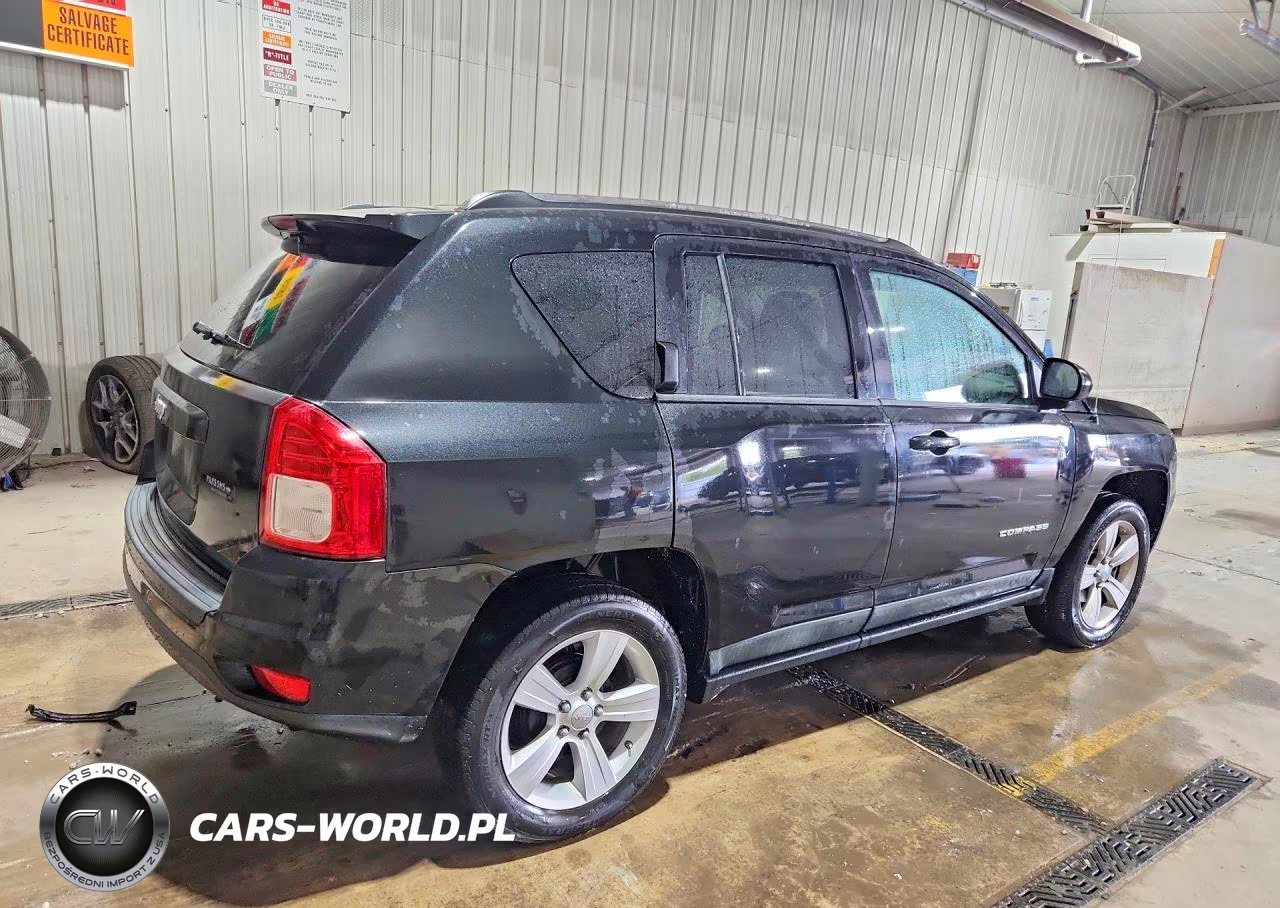 2011 Jeep Compass Sport VIN:1J4NT1FA0BD193131 - 3
