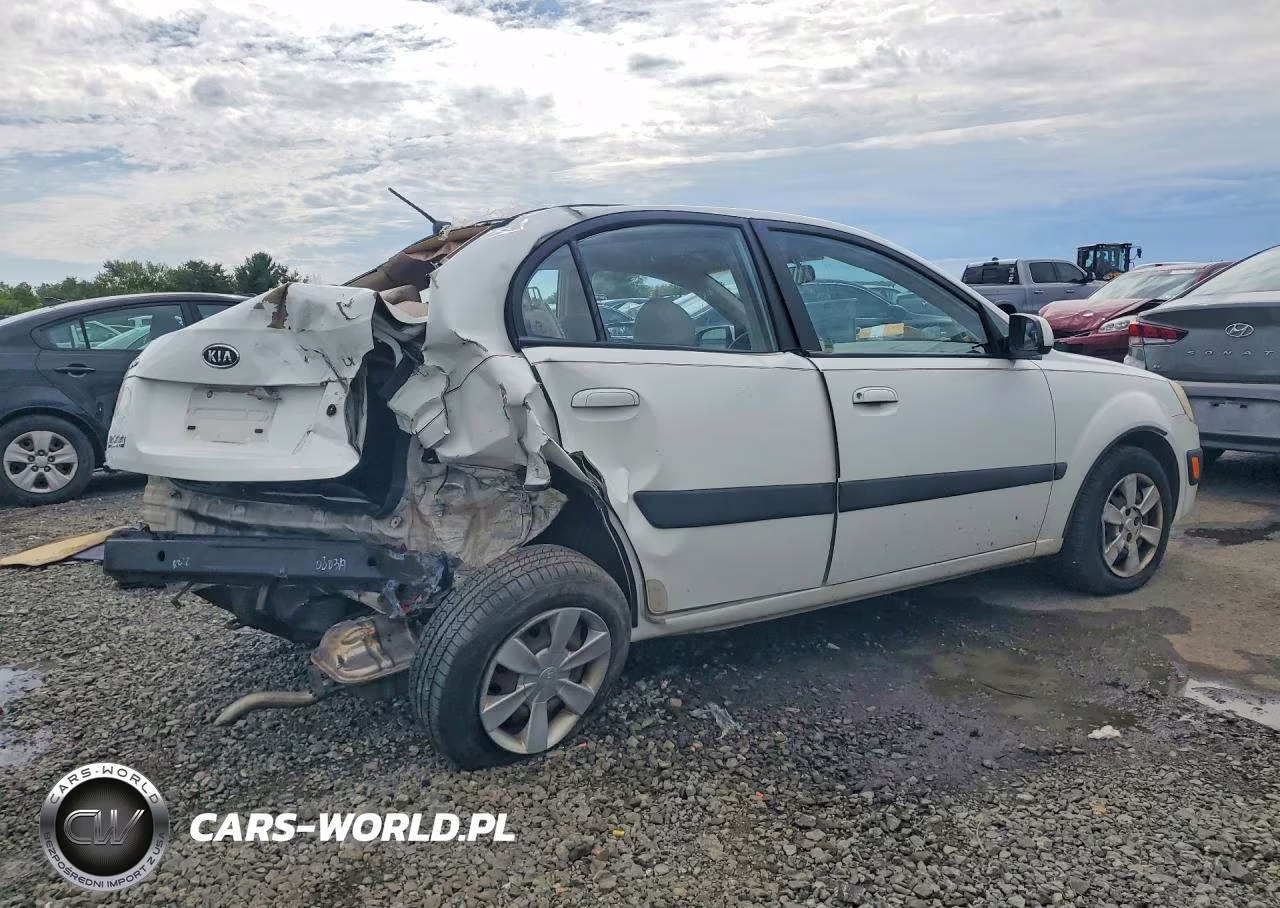 2006 Kia Rio Base VIN:KNADE123366156231 - 3