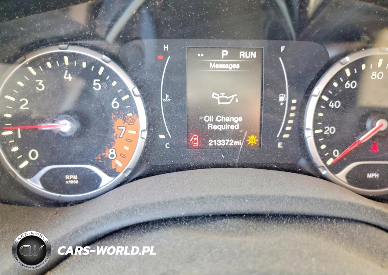 2015 Jeep Renegade Latitude VIN:ZACCJBBT1FPC30176 - 9