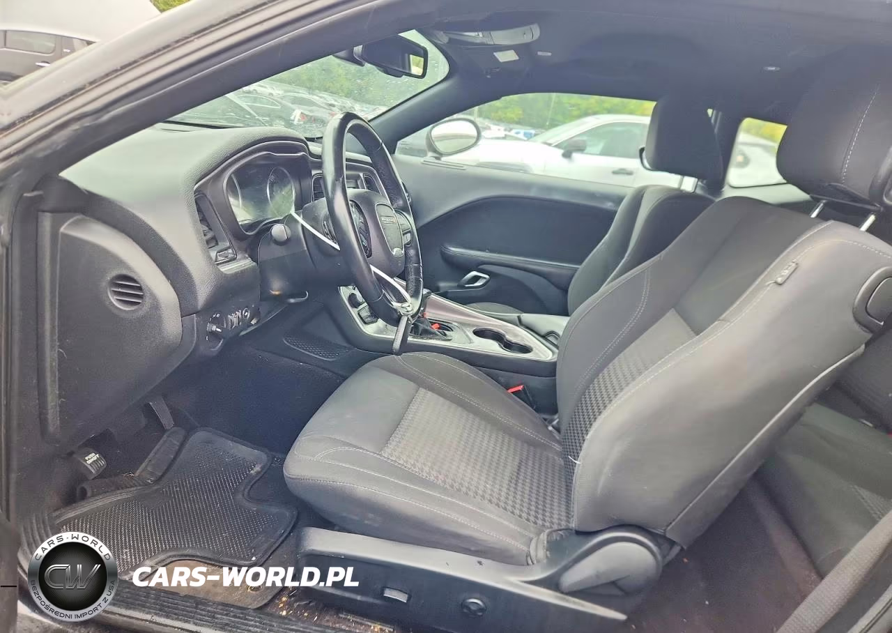 2019 Dodge Challenger Sxt VIN:2C3CDZGG0KH529461 - 7