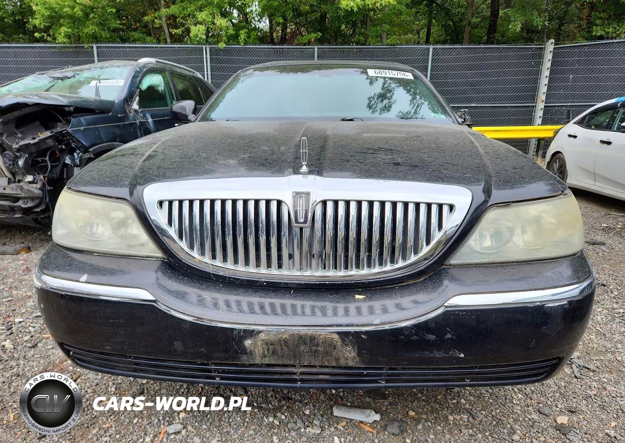 2006 Lincoln Town Car Executive L VIN:1LNHM84W26Y645971 - 5