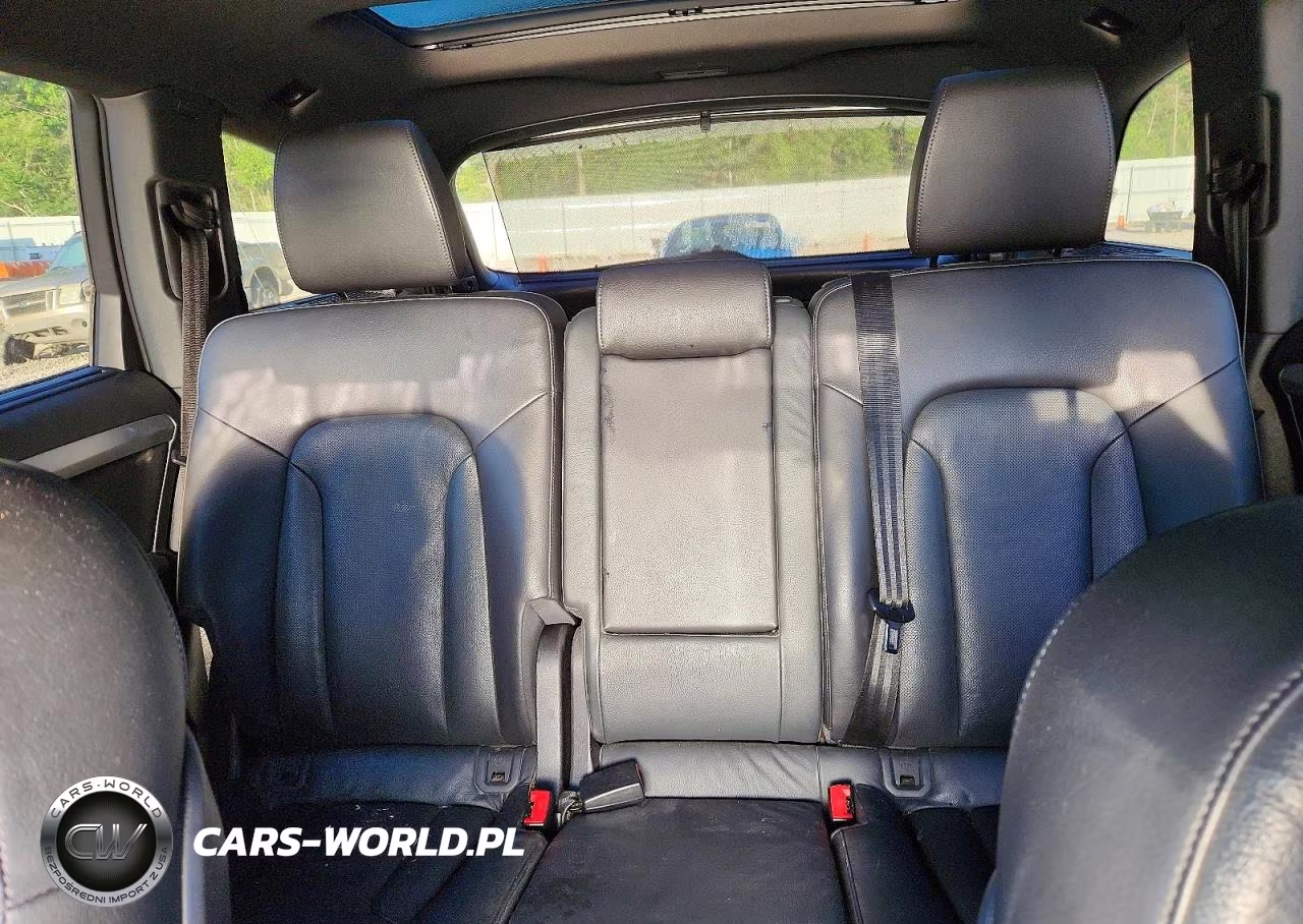 2014 Audi Q7 Premium Plus 4D S VIN:WA1WMAFE4FD022912 - 10