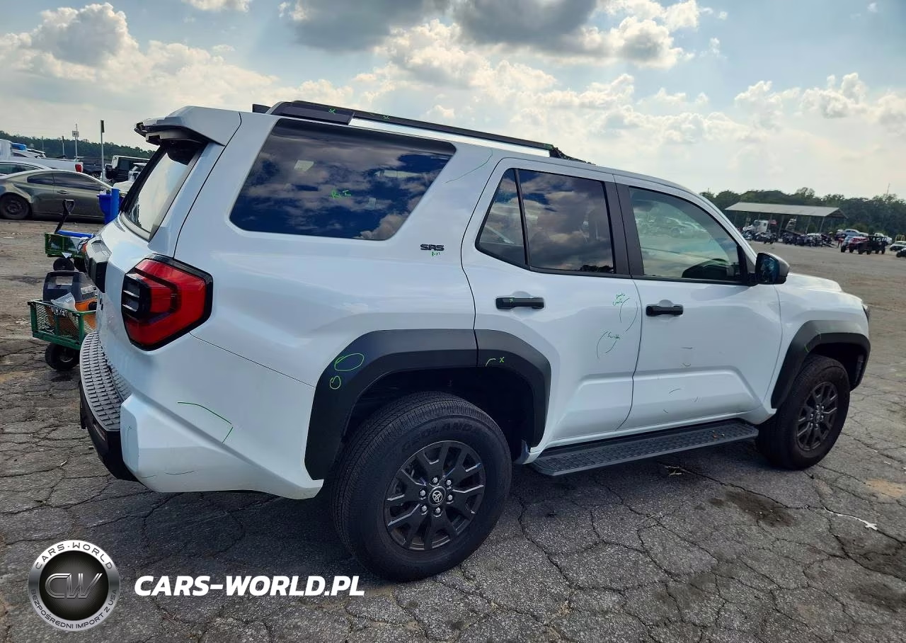 2025 Toyota 4 Runner Sr5 VIN:JTEVA5BR0S5063502 - 3
