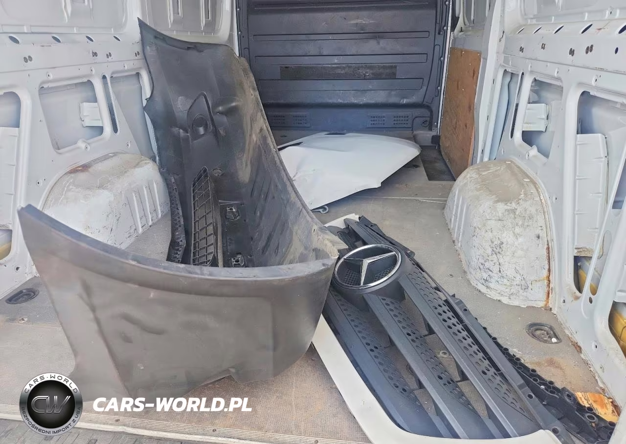 2017 Mercedes-Benz Sprinter 2500 Delivery Van VIN:WD3PE7CD7HP514691 - 13