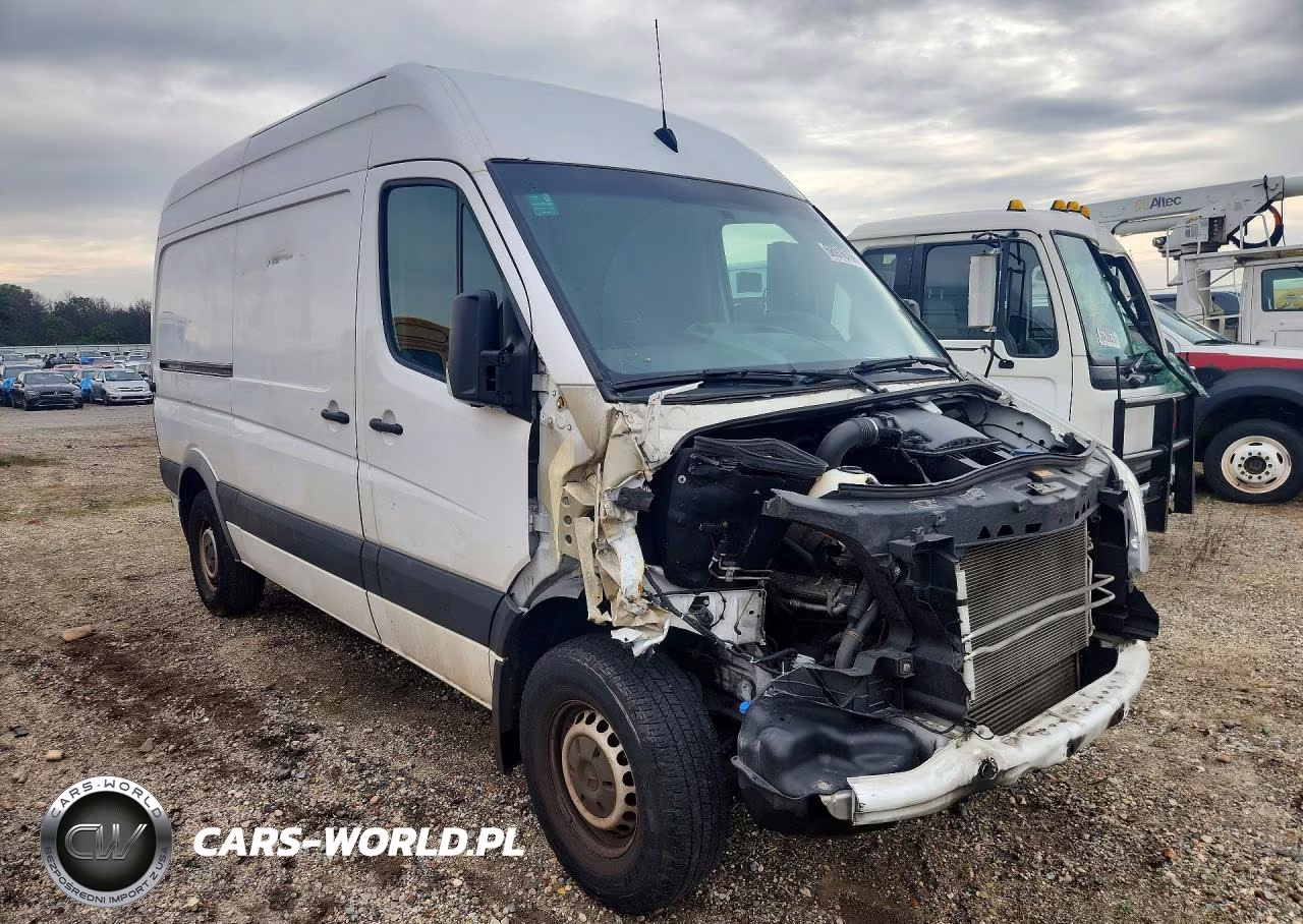 2017 Mercedes-Benz Sprinter 2500 Delivery Van VIN:WD3PE7CD7HP514691 - 4