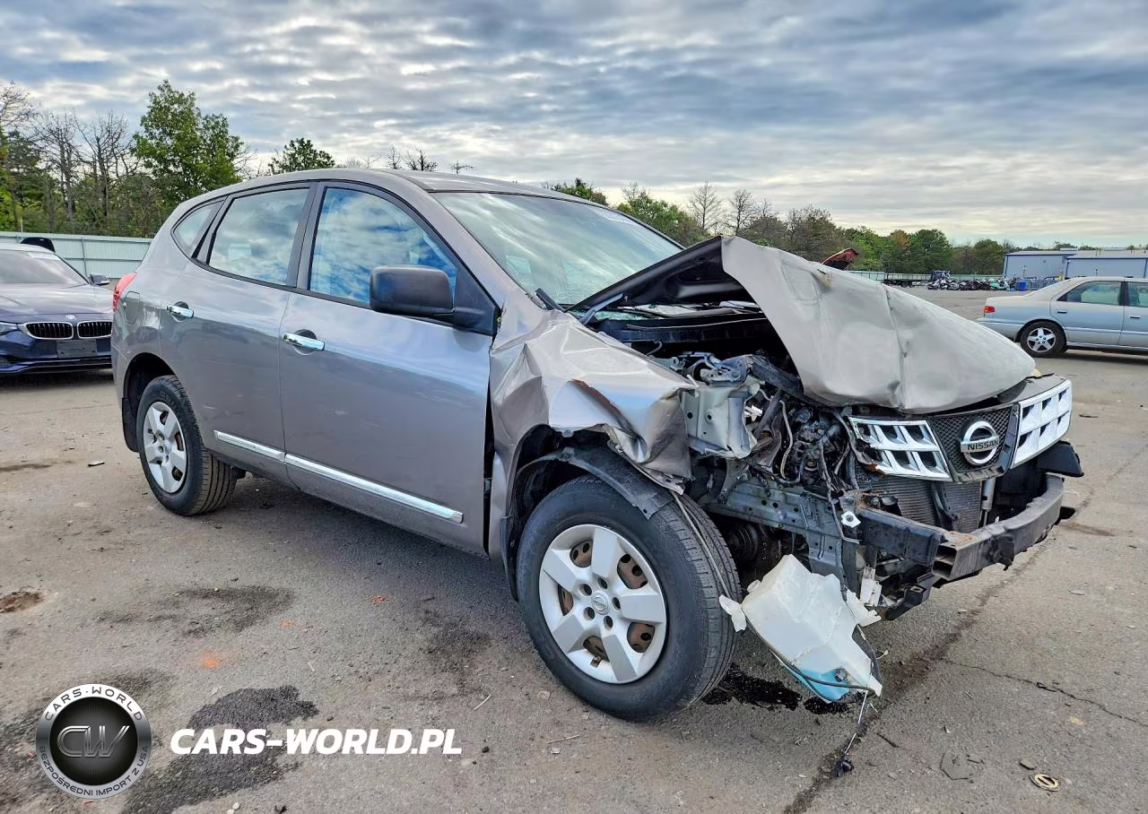 2014 Nissan Rogue Select S VIN:JN8AS5MV1EW704069 - 4