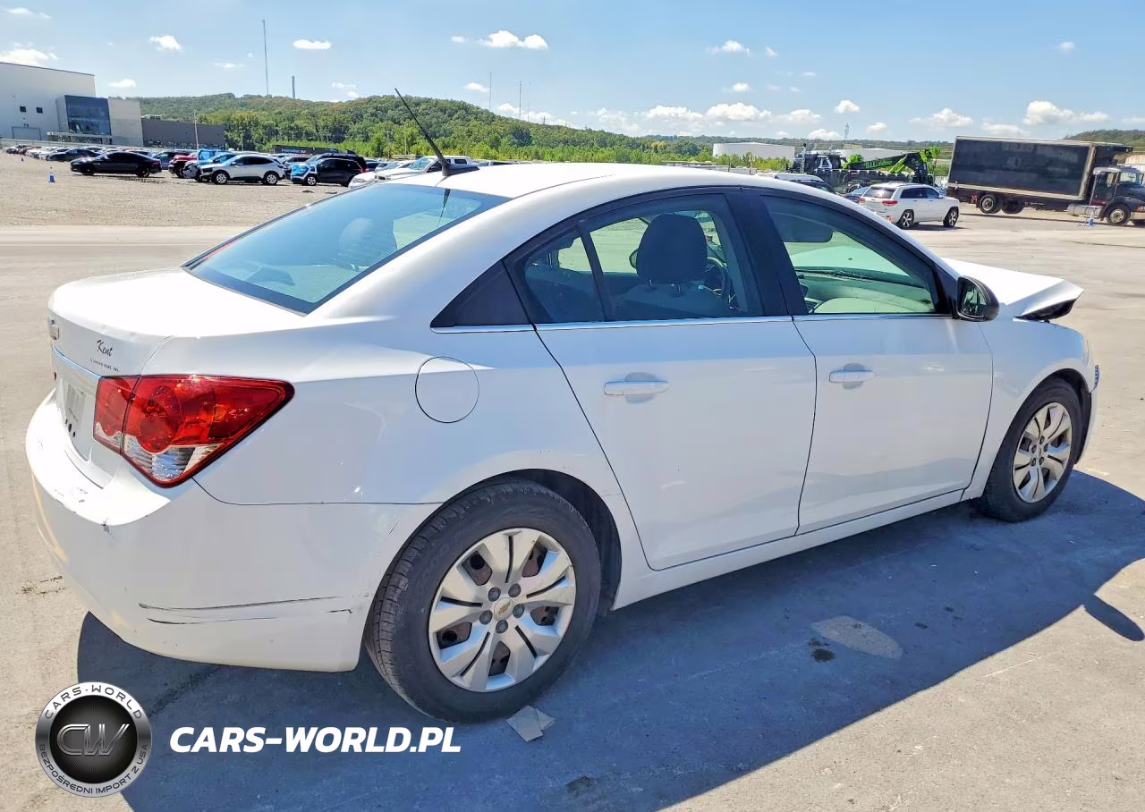 2012 Chevrolet Cruze Ls VIN:1G1PC5SH1C7220841 - 3