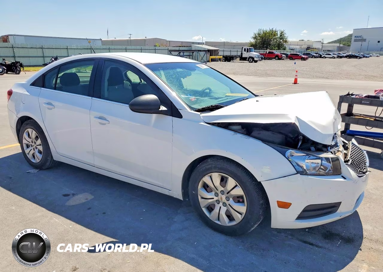 2012 Chevrolet Cruze Ls VIN:1G1PC5SH1C7220841 - 4