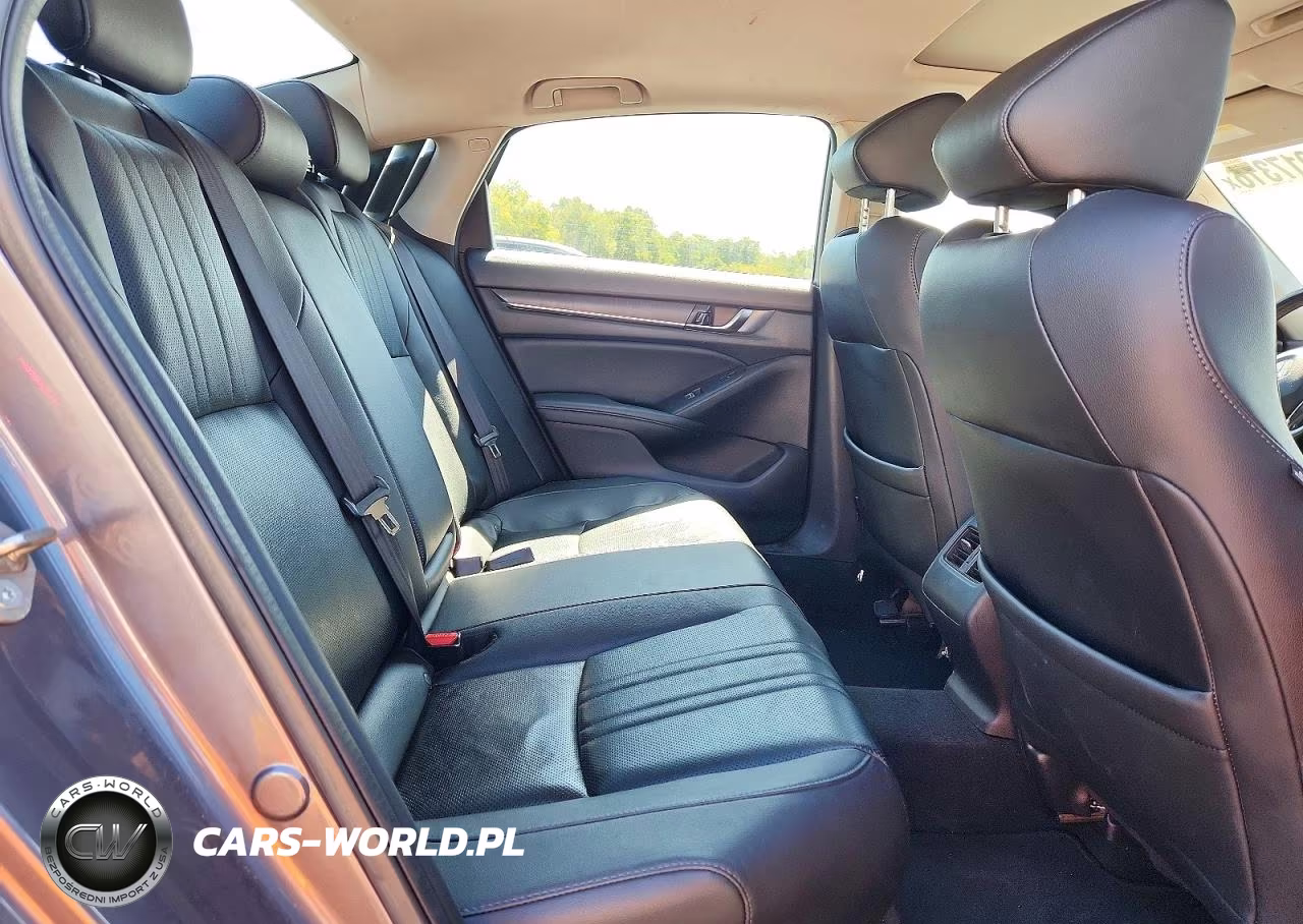 2019 Honda Accord Touring VIN:1HGCV2F99KA007768 - 10