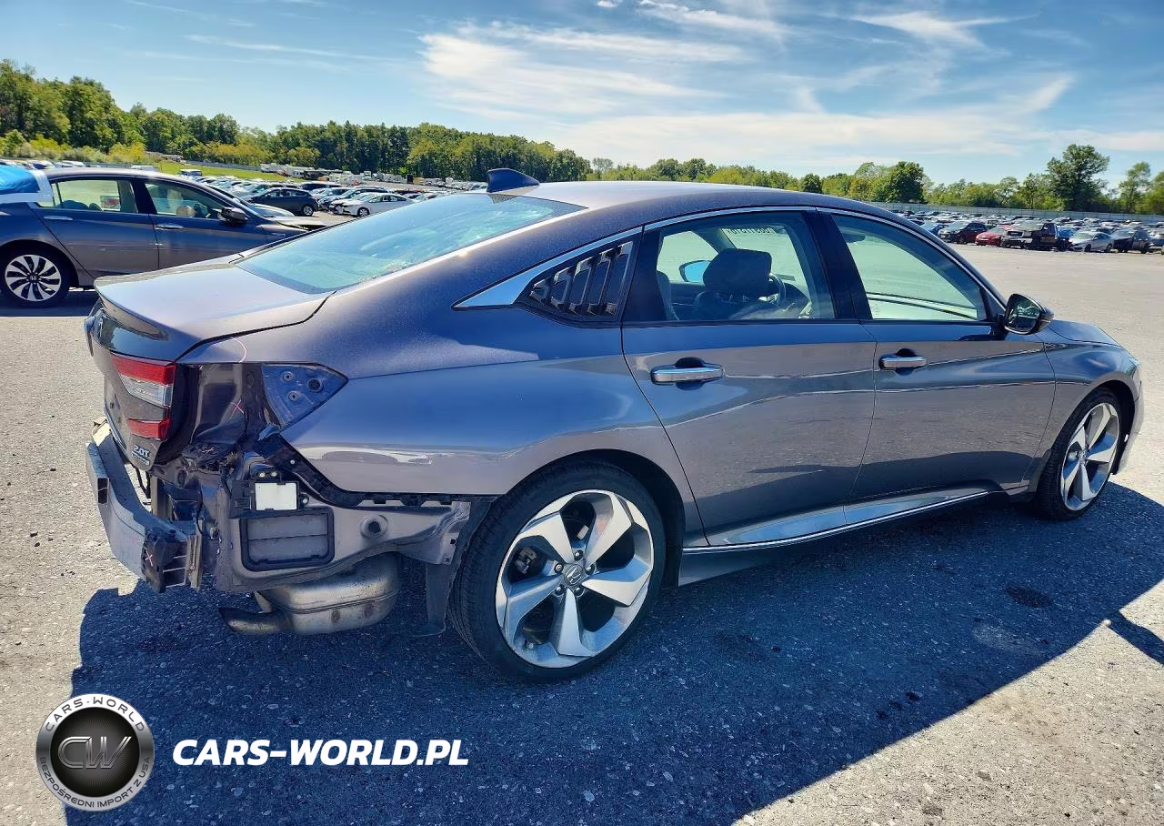2019 Honda Accord Touring VIN:1HGCV2F99KA007768 - 3