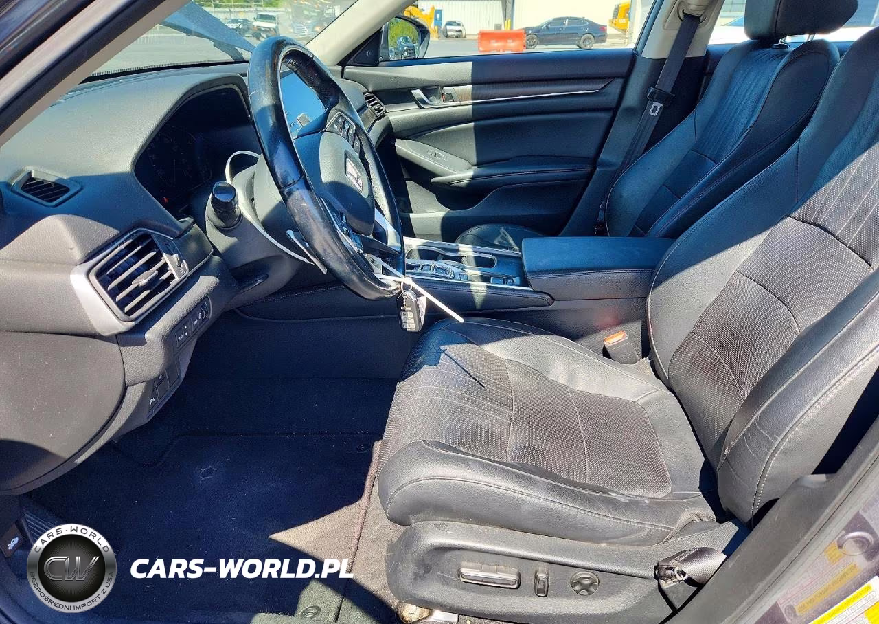 2019 Honda Accord Touring VIN:1HGCV2F99KA007768 - 7