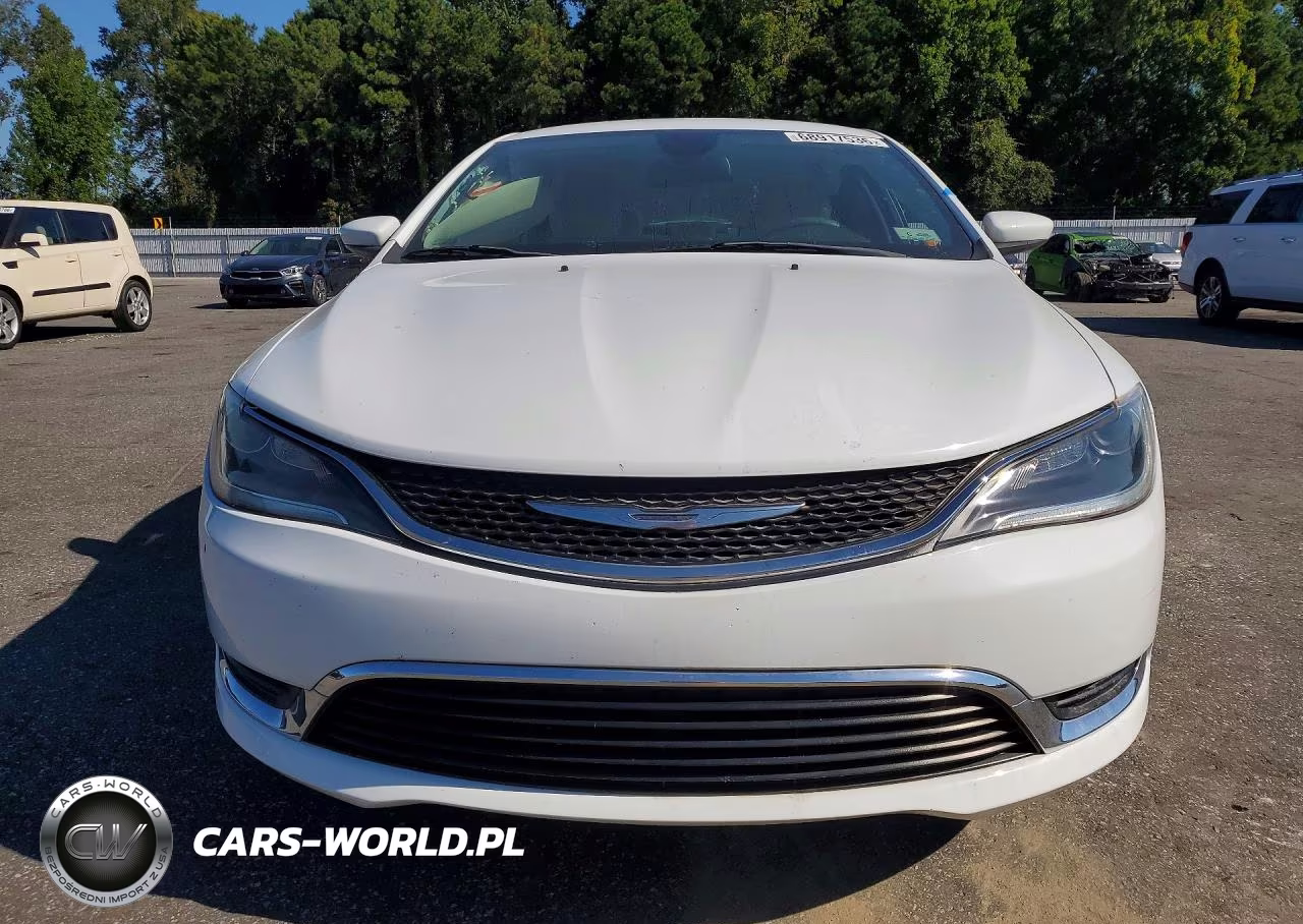 2015 Chrysler 200 Limited VIN:1C3CCCAB3FN689327 - 5