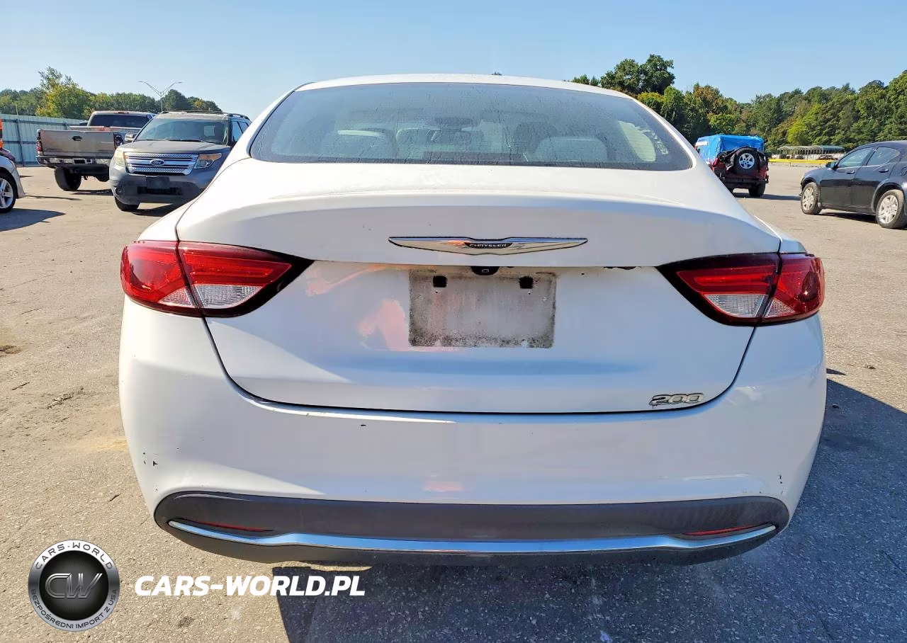 2015 Chrysler 200 Limited VIN:1C3CCCAB3FN689327 - 6