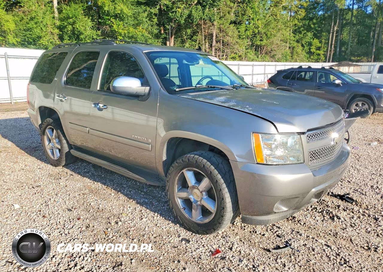2008 Chevrolet Tahoe C1500 VIN:1GNFC13J78R169197 - 4