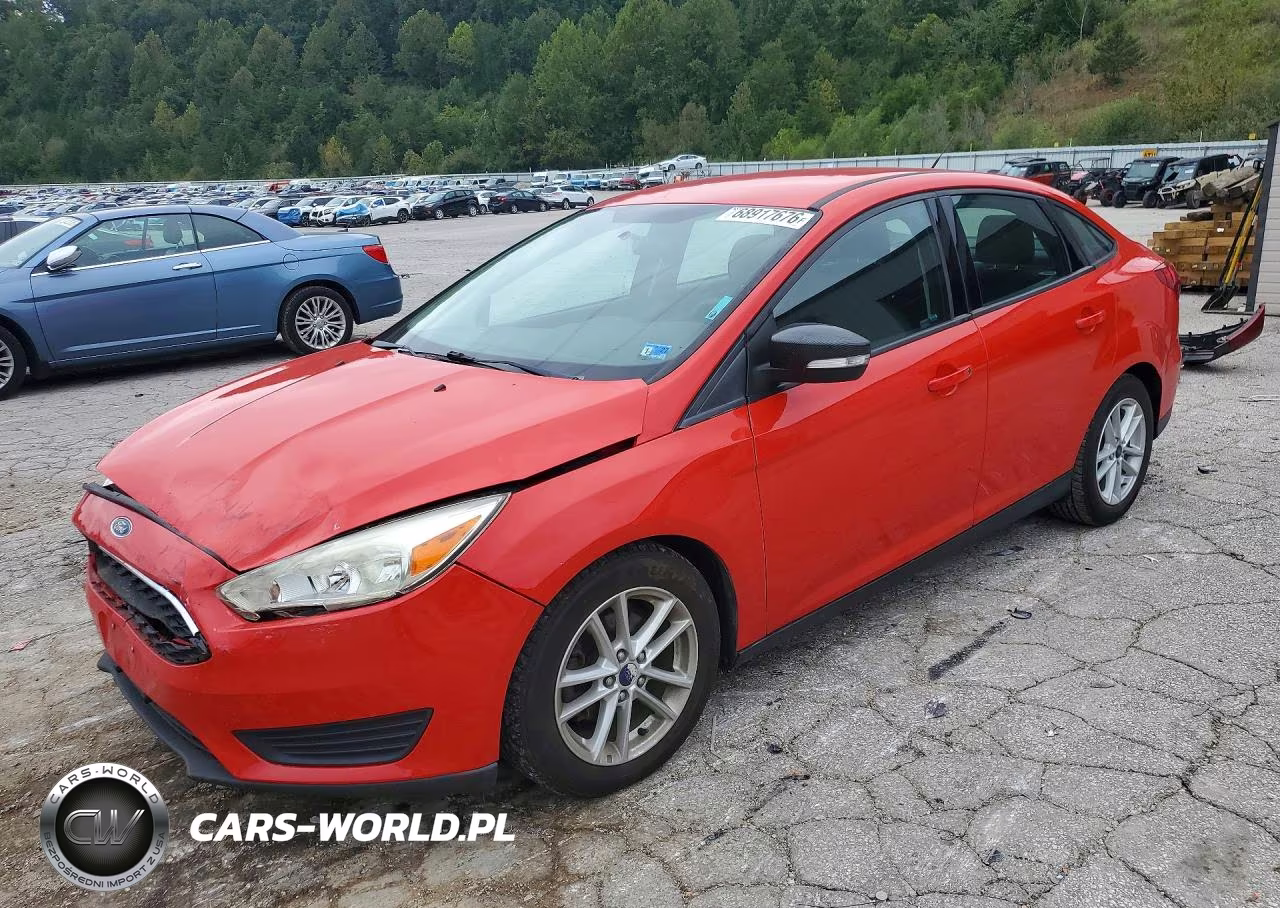2016 Ford Focus Se VIN:1FADP3F26GL286068 - 1