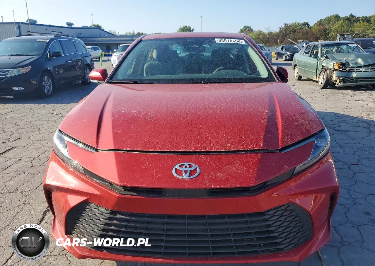 2025 Toyota Camry Le VIN:4T1DAACK5SU089914 - 5