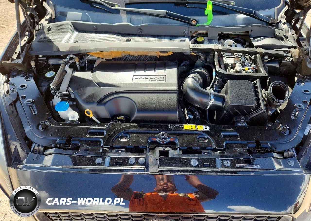 2018 Jaguar E-Pace S VIN:SADFJ2FX9J1Z04985 - 11