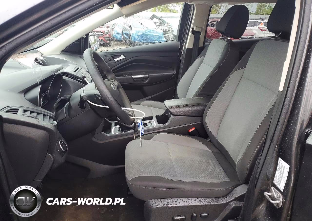 2017 Ford Escape Se VIN:1FMCU9GDXHUC98927 - 7