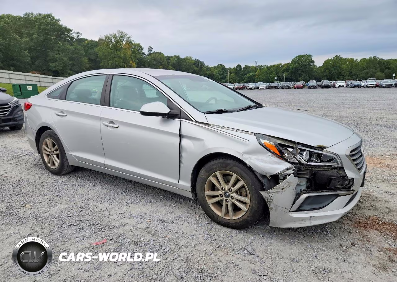 2016 Hyundai Sonata Se VIN:5NPE24AF3GH276115 - 4
