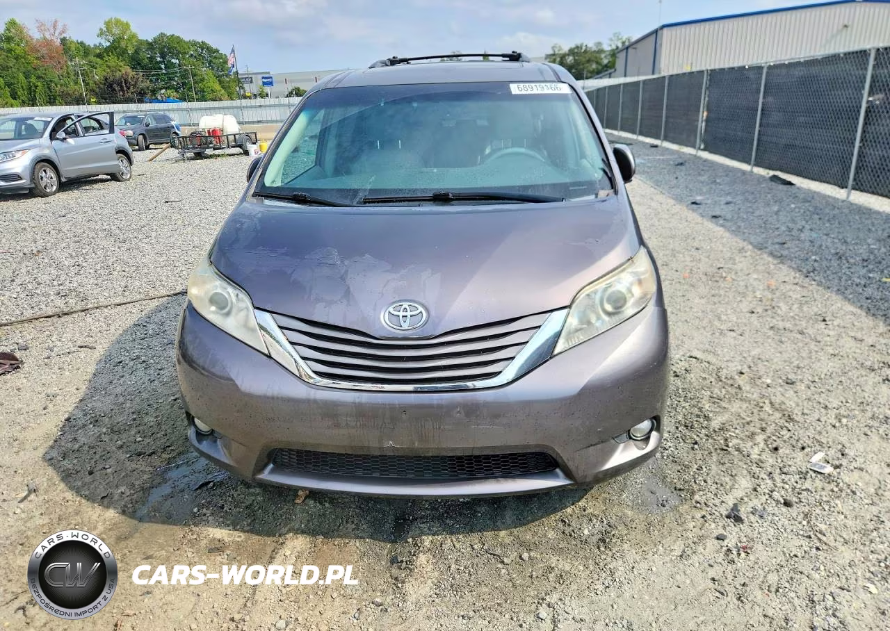 2012 Toyota Sienna Xle 7-Passenger VIN:5TDDK3DC3CS048286 - 5