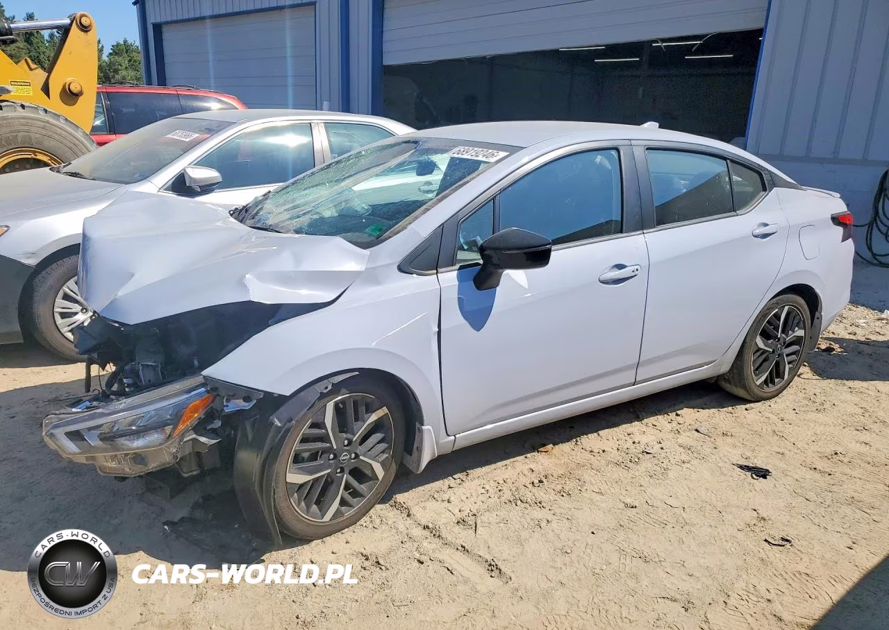 2024 Nissan Versa Sr – zdjęcie 1 z 12